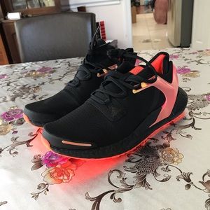 Adidas Alphatorsion Boost Black Iridescent